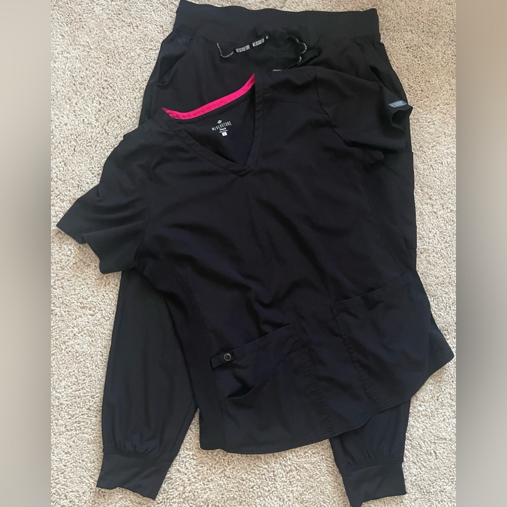 Med Couture Scrub Set